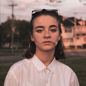 Meet your Posher, Ally